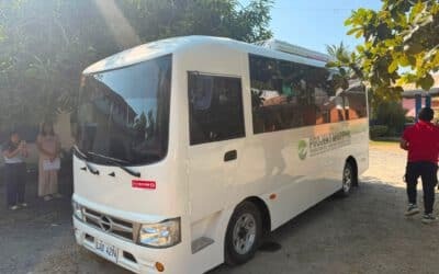 Neuer Bus für das MARIPHIL Kinderdorf